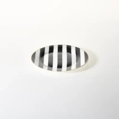 Talerzyk ceramiczny Rayas biały w czarne pasy